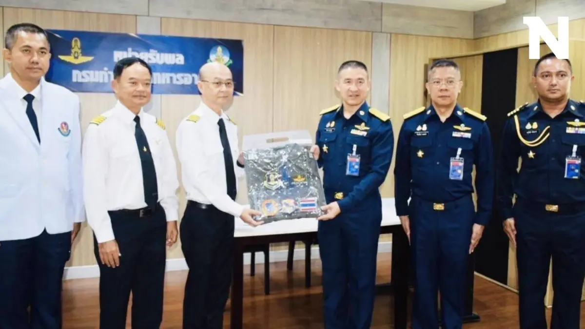 2 นักบินการบินไทย อาสาภารกิจร่วม "ทัพฟ้า" ช่วยคนไทยในอิสราเอลกลับบ้าน 2 นักบินการบินไทย อาสาภารกิจร่วม "ทัพฟ้า" ช่วยคนไทยในอิสราเอลกลับบ้าน