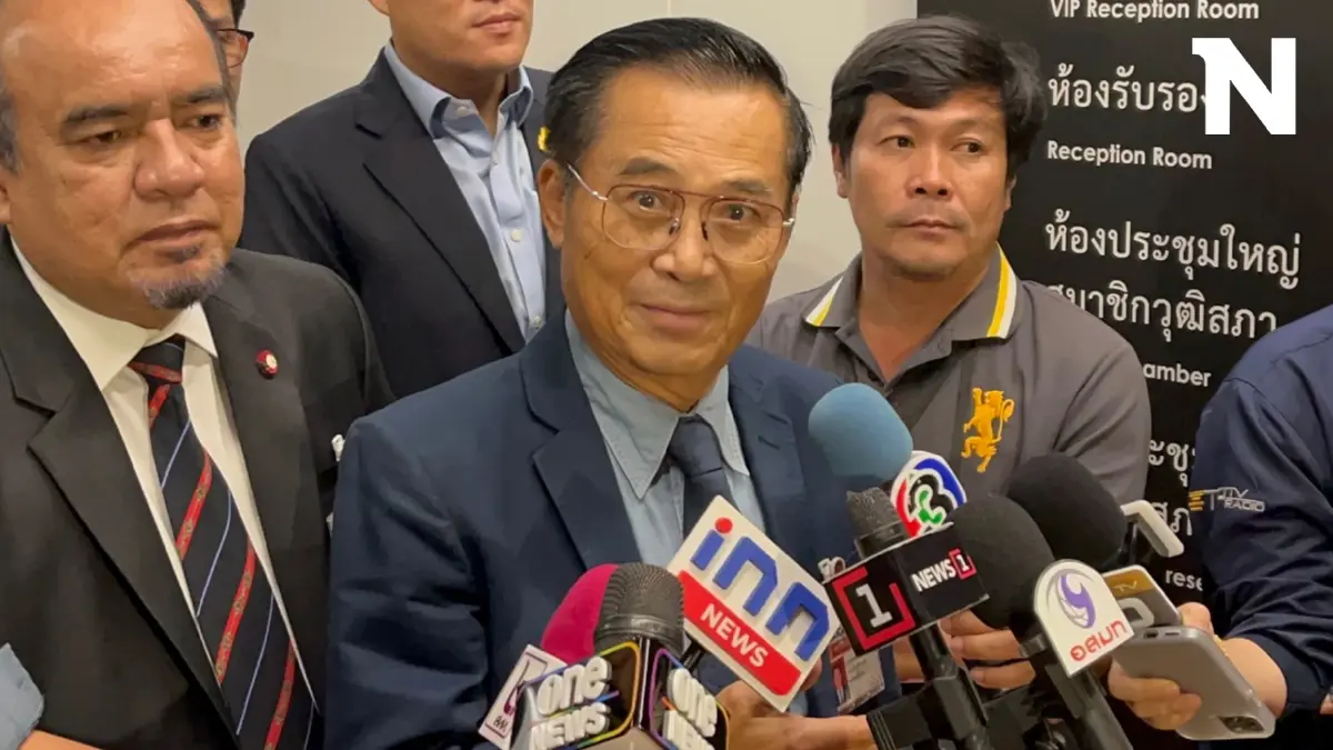 "อดิศร" ประเมินผลงานสภาฯ A+ ทั้งฝ่ายรัฐบาล-ฝ่ายค้าน ปัดให้คะแนน "หมออ๋อง"