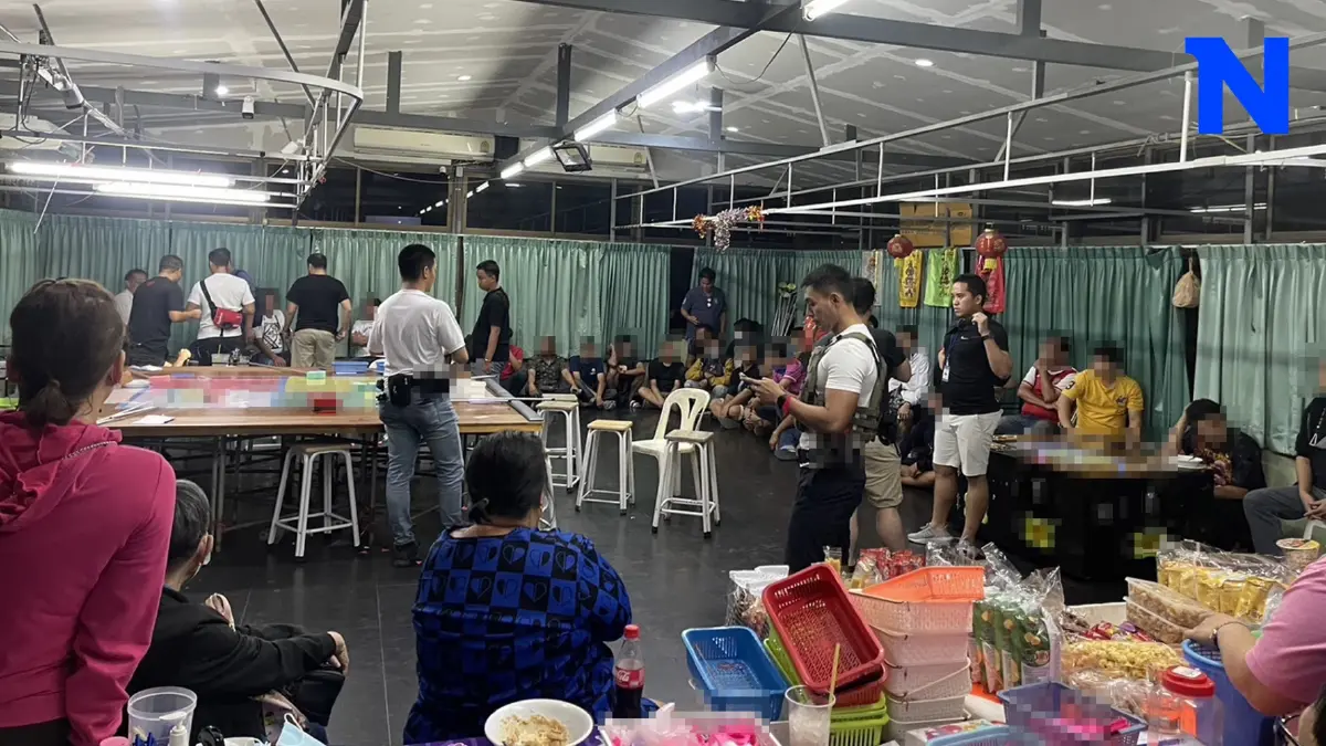 รวบ 53 พนัน คาบ่อนกลางสนามฟุตซอล “ป๋านวย ดอนเมือง” (มีคลิป)