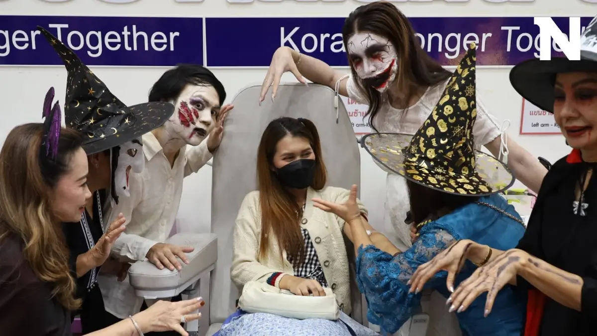 ไอเดียเก๋! แต่งผีมารับบุญ สร้างสีสันฮาโลวีน ชวนคนสุขภาพดี หนีผีมาให้เลือด ไอเดียเก๋! แต่งผีมารับบุญ สร้างสีสันฮาโลวีน ชวนคนสุขภาพดี หนีผีมาให้เลือด