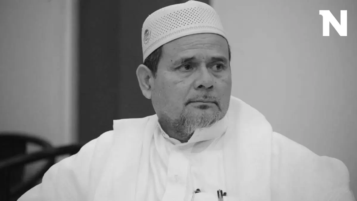 "อาศิส พิทักษ์คุมพล" จุฬาราชมนตรี คนที่ 18 จาก สว. สู่ประมุขไทยมุสลิม "อาศิส พิทักษ์คุมพล" จุฬาราชมนตรี คนที่ 18 จาก สว. สู่ประมุขไทยมุสลิม