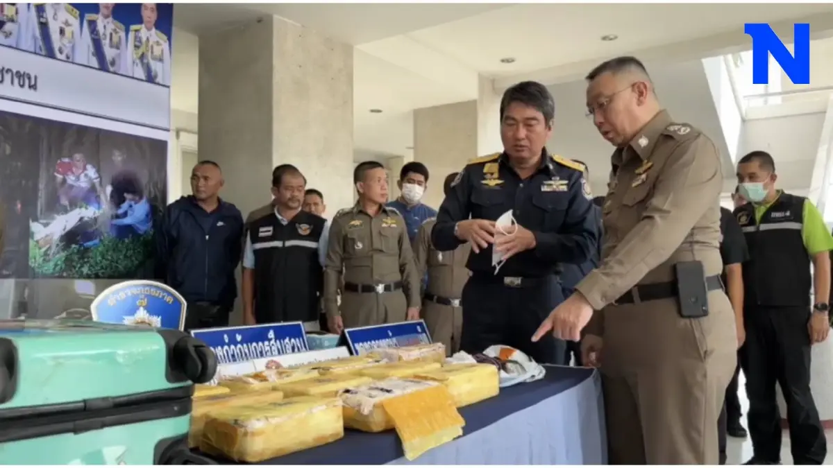 ภาค7แถลงจับกุมยาเสพติดรายใหญ่ ยาบ้ากว่า 3 แสนเม็ด ปืน 14 กระบอก ผู้ต้องหา 9 ราย ภาค7แถลงจับกุมยาเสพติดรายใหญ่ ยาบ้ากว่า 3 แสนเม็ด ปืน 14 กระบอก ผู้ต้องหา 9 ราย