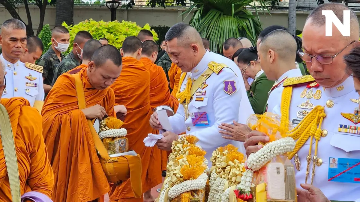 "กองทัพบก" น้อมรำลึกในพระมหากรุณาธิคุณ เนื่องใน "วันคล้ายวันสวรรคต" "กองทัพบก" น้อมรำลึกในพระมหากรุณาธิคุณ เนื่องใน "วันคล้ายวันสวรรคต"