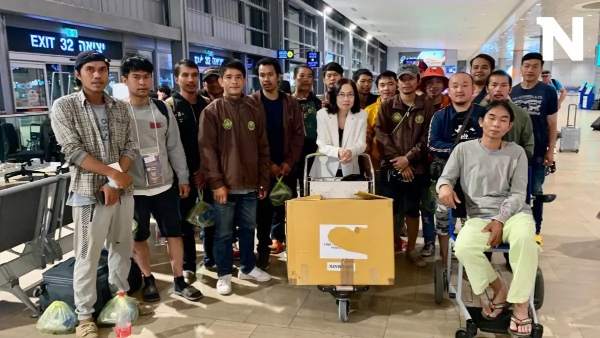 19 คนไทยจากอิสราเอล เดินทางกลับถึงสุวรรณภูมิเย็นนี้ 19 คนไทยจากอิสราเอล เดินทางกลับถึงสุวรรณภูมิเย็นนี้