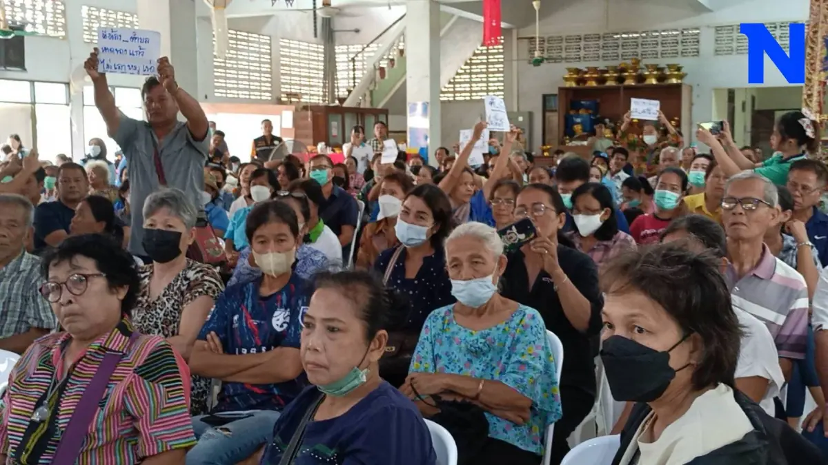 ชาวบ้าน 2 ตำบล ปราจีนฯ ค้าน DSI ฝังกลบซากหมูเถื่อน