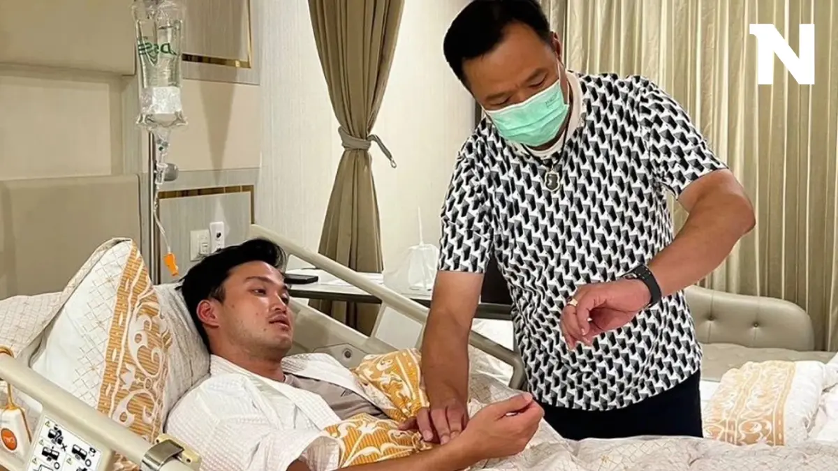 แห่ส่งกำลังใจเพียบ “เป๊ก เศรณี” ทายาท “อนุทิน” เข้าโรงพยาบาลด่วน แห่ส่งกำลังใจเพียบ “เป๊ก เศรณี” ทายาท “อนุทิน” เข้าโรงพยาบาลด่วน