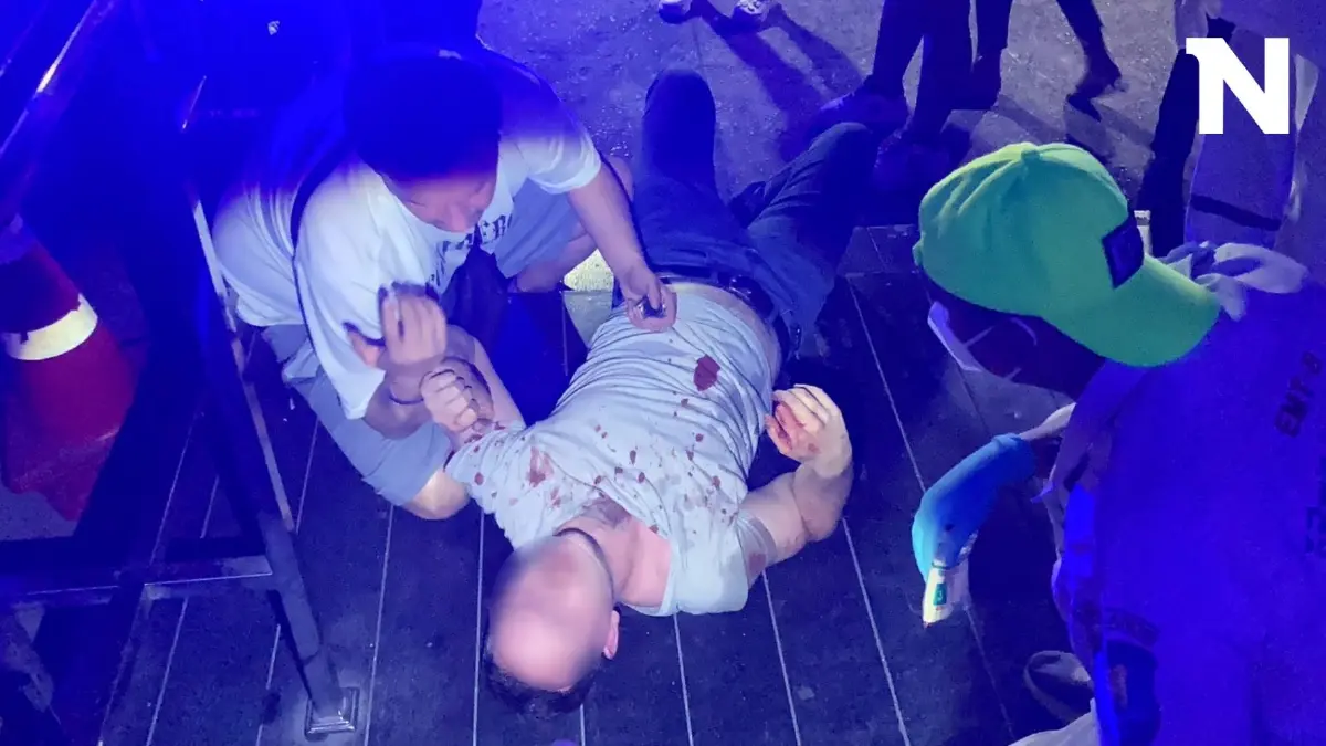ฉาวอีก พนักงาน “อะโกโก้” ยกพวก รุมทำร้าย นทท. อังกฤษบาดเจ็บ