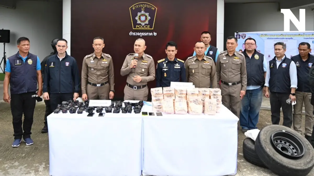 ตำรวจภาค 2 แถลงจับ 11 ผู้ต้องหา ยึดยาบ้าเกือบล้านเม็ด-ไอซ์ซุกยางอะไหล่ 42 กก.