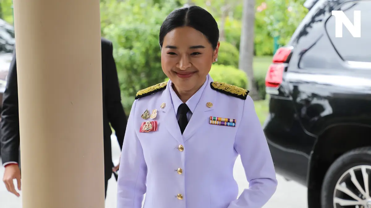 ลูกสาวกำนันป้อ "สุดาวรรณ" มีทรัพย์สินกว่า 805 ล้าน ขายหุ้นให้ญาติ 459 ล้าน ลูกสาวกำนันป้อ "สุดาวรรณ" มีทรัพย์สินกว่า 805 ล้าน ขายหุ้นให้ญาติ 459 ล้าน