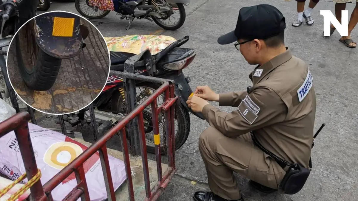 สภ.เมืองสุพรรณบุรี รุกโครงการ "แสงสะท้อนช่วยชีวิต" ลดอุบัติเหตุทางถนน สภ.เมืองสุพรรณบุรี รุกโครงการ "แสงสะท้อนช่วยชีวิต" ลดอุบัติเหตุทางถนน