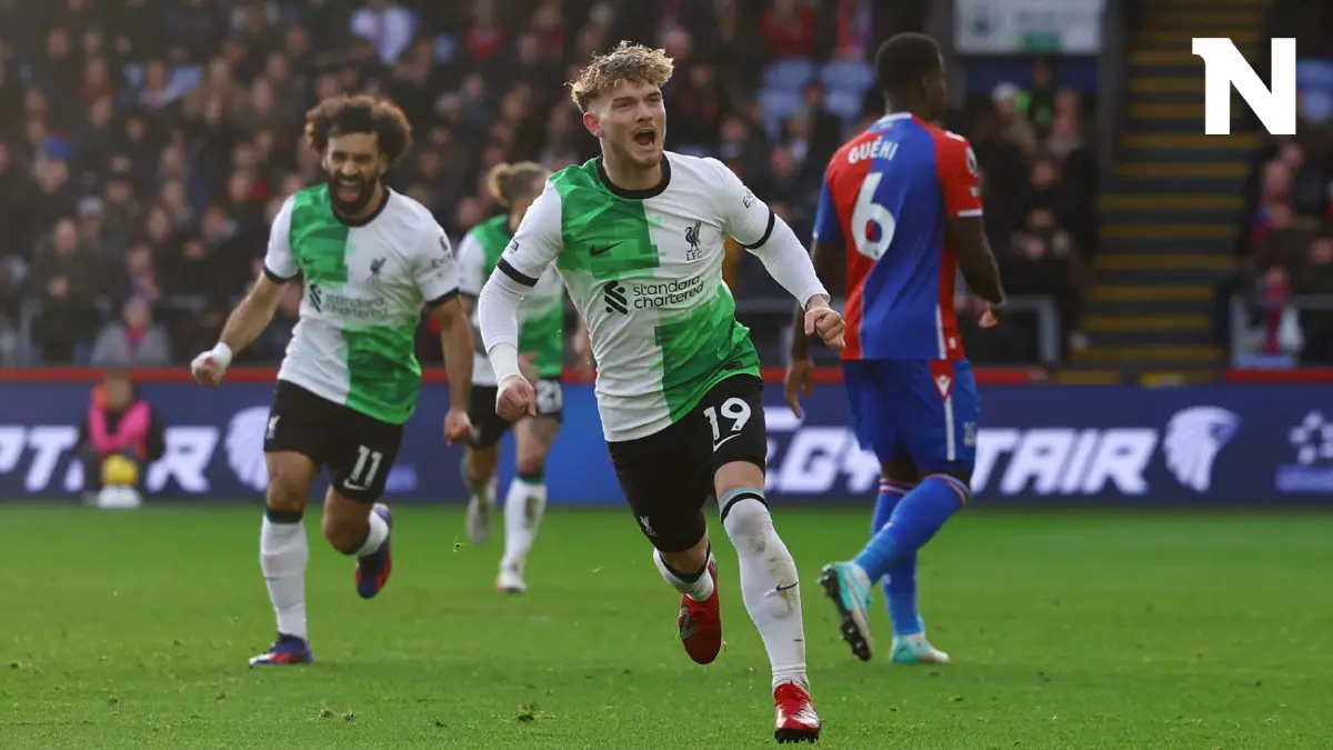 อัปเดต "ตารางคะแนนพรีเมียร์ลีก" หลัง "ลิเวอร์พูล" คว้าชัย, "อาร์เซน่อล-แมนยู" นัดกันพ่าย