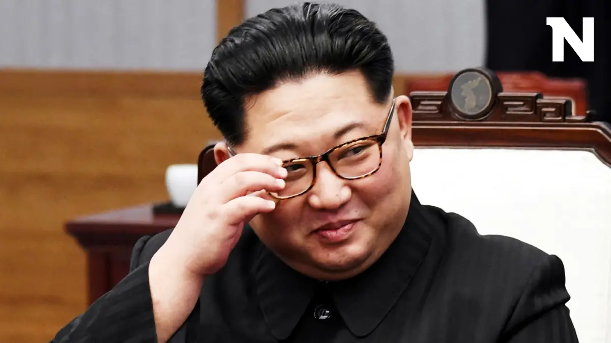 "คิม จองอึน" เข้าสู่วัย 40 ท่าทีที่แปลกไปกับญี่ปุ่น "คิม จองอึน" เข้าสู่วัย 40 ท่าทีที่แปลกไปกับญี่ปุ่น