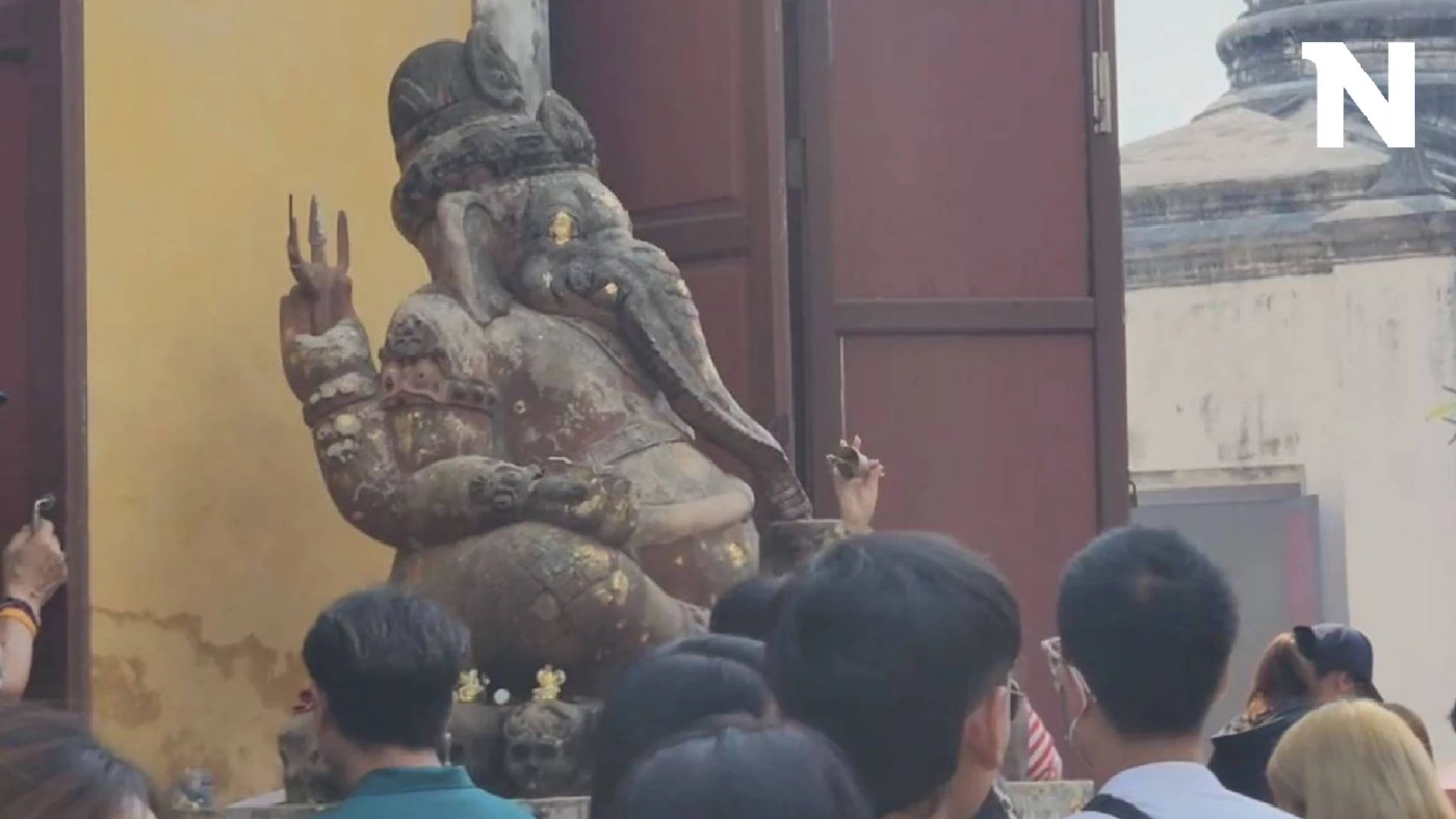 รับวันวินายักจตุรถี นักท่องเที่ยวไหว้ขอพร "พระพิฆเนศ" ปราสาทนครหลวง