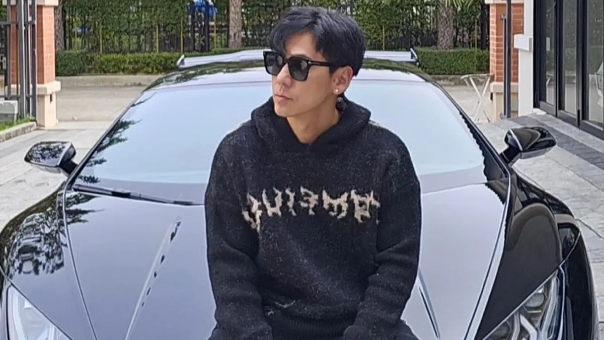 ดีเจเพชรจ้า เลิกแฟนเด็กกลับมาเป็นโสด พร้อมรับรักใหม่ เผยสเปคชอบวัยละอ่อน ดีเจเพชรจ้า เลิกแฟนเด็กกลับมาเป็นโสด พร้อมรับรักใหม่ เผยสเปคชอบวัยละอ่อน