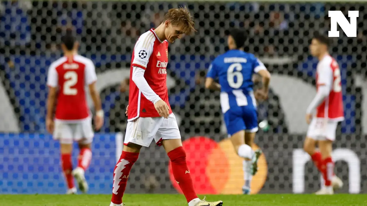 สรุปผล-ไฮไลท์ ยูซีแอลรอบ 16 ทีม "อาร์เซน่อล" พ่าย "ปอร์โต้", "นาโปลี" ไล่เจ๊า "บาร์ซ่า"