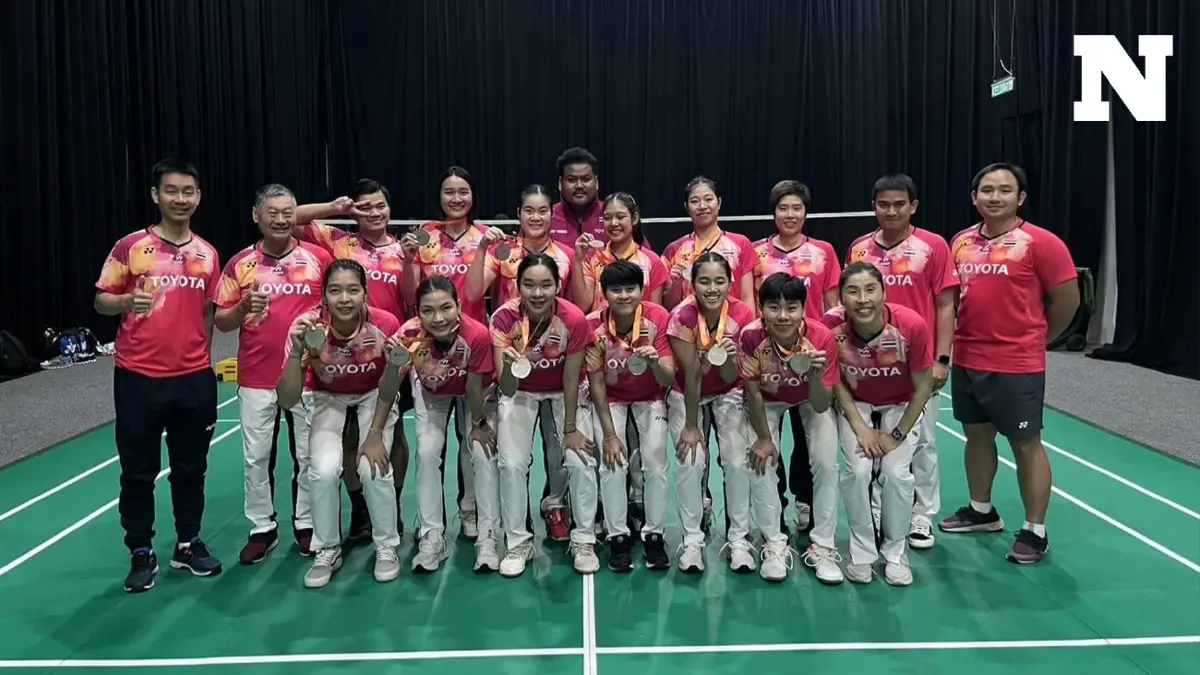 ขนไก่สาวไทยพ่ายอินเดียหวิว 2-3 คู่ คว้ารองแชมป์แบดมินตันเอเชีย ขนไก่สาวไทยพ่ายอินเดียหวิว 2-3 คู่ คว้ารองแชมป์แบดมินตันเอเชีย