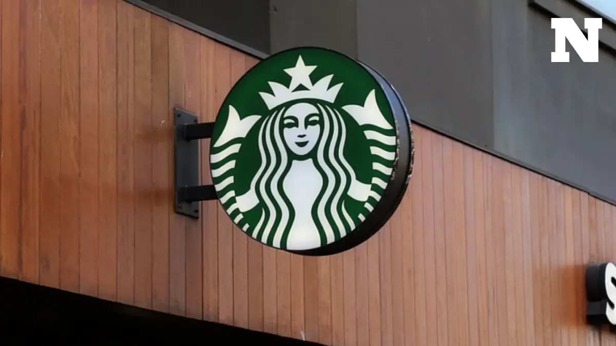 สตาร์บัคส์ปลดพนักงาน 2,000 ตำแหน่ง เจอกระแสต่อต้านสงครามฉนวนกาซา สตาร์บัคส์ปลดพนักงาน 2,000 ตำแหน่ง เจอกระแสต่อต้านสงครามฉนวนกาซา