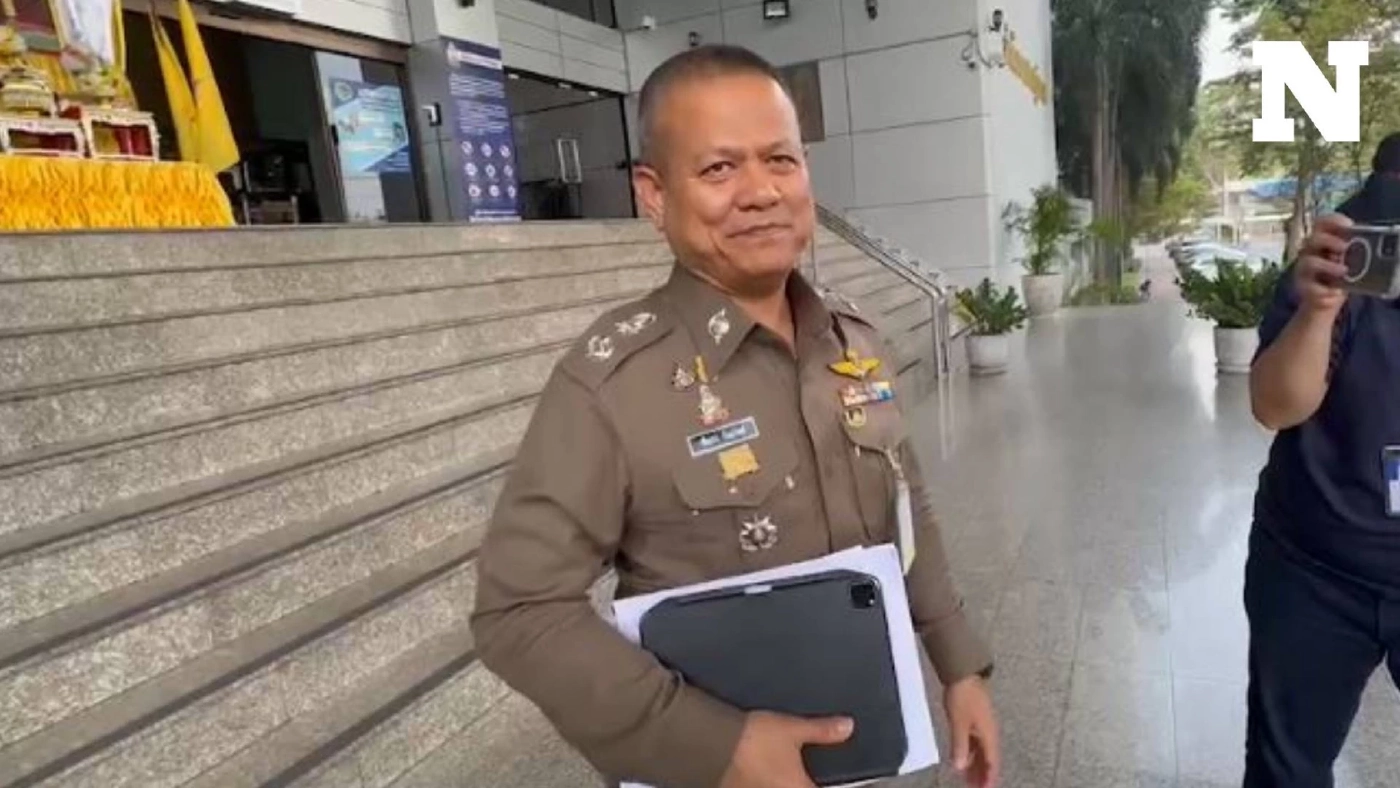 ทำความรู้จัก "พล.ต.ต.ทินกร รังมาตย์" ผู้ไปขอศาลออกหมายจับบิ๊กตำรวจ-ลูกน้อง