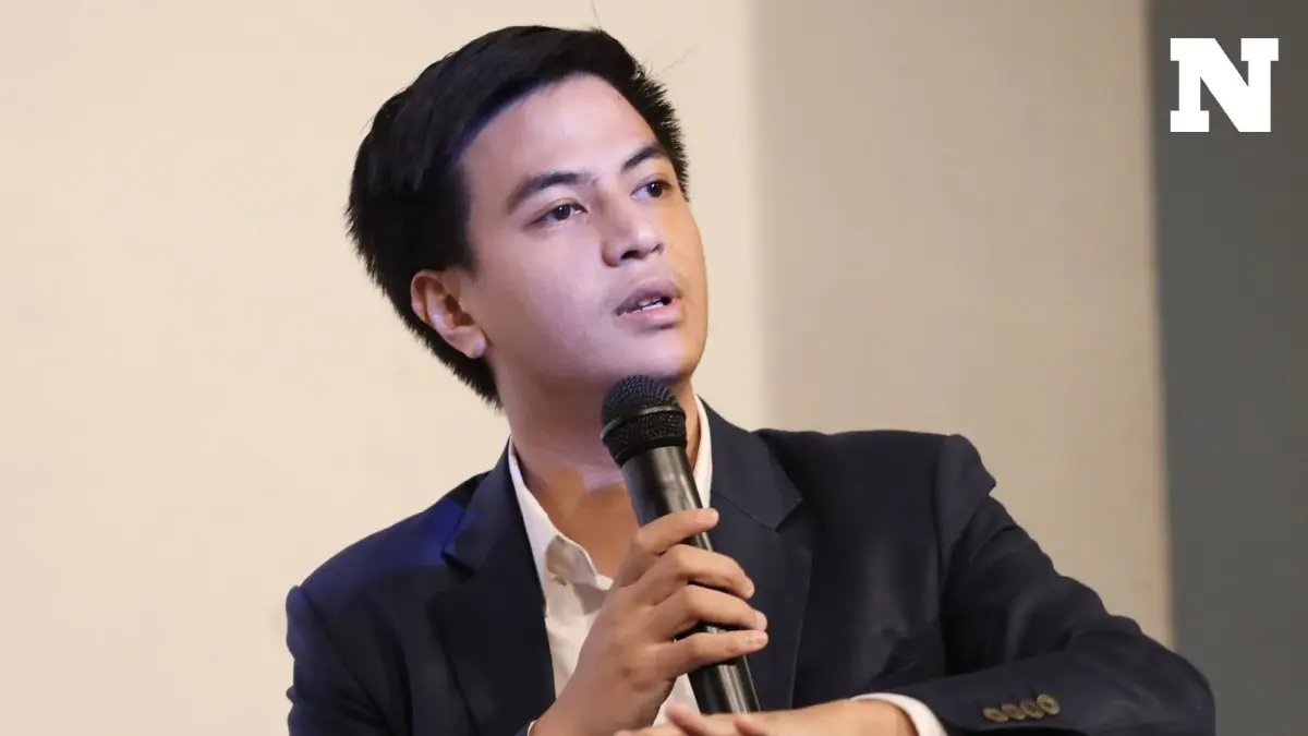 "ไอติม" ไม่หวั่นมติ กกต. ส่งศาลรัฐธรรมนูญ ชี้ขาดยุบพรรคคดี 112 มั่นใจ สส. ไม่แพแตก