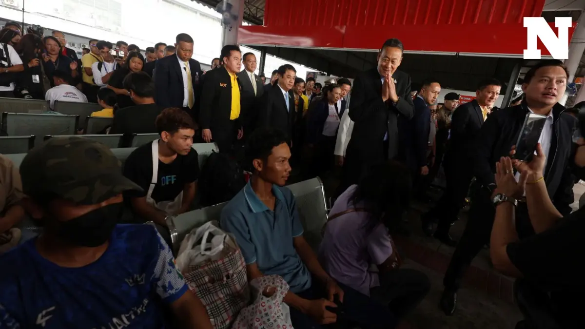 "เศรษฐา" ลุยตรวจ "หมอชิต 2" ทักทายประชาชนเดินทางกลับภูมิลำเนาช่วงสงกรานต์