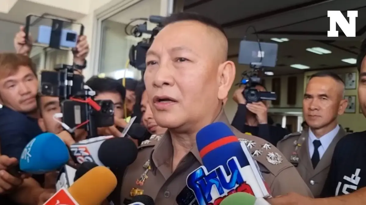 "บิ๊กต่าย" ยัน ไม่เคยหลอกนายกฯ ส่ง "บิ๊กโจ๊ก" กลับ สตช. ก่อนให้ออกจากราชการ "บิ๊กต่าย" ยัน ไม่เคยหลอกนายกฯ ส่ง "บิ๊กโจ๊ก" กลับ สตช. ก่อนให้ออกจากราชการ