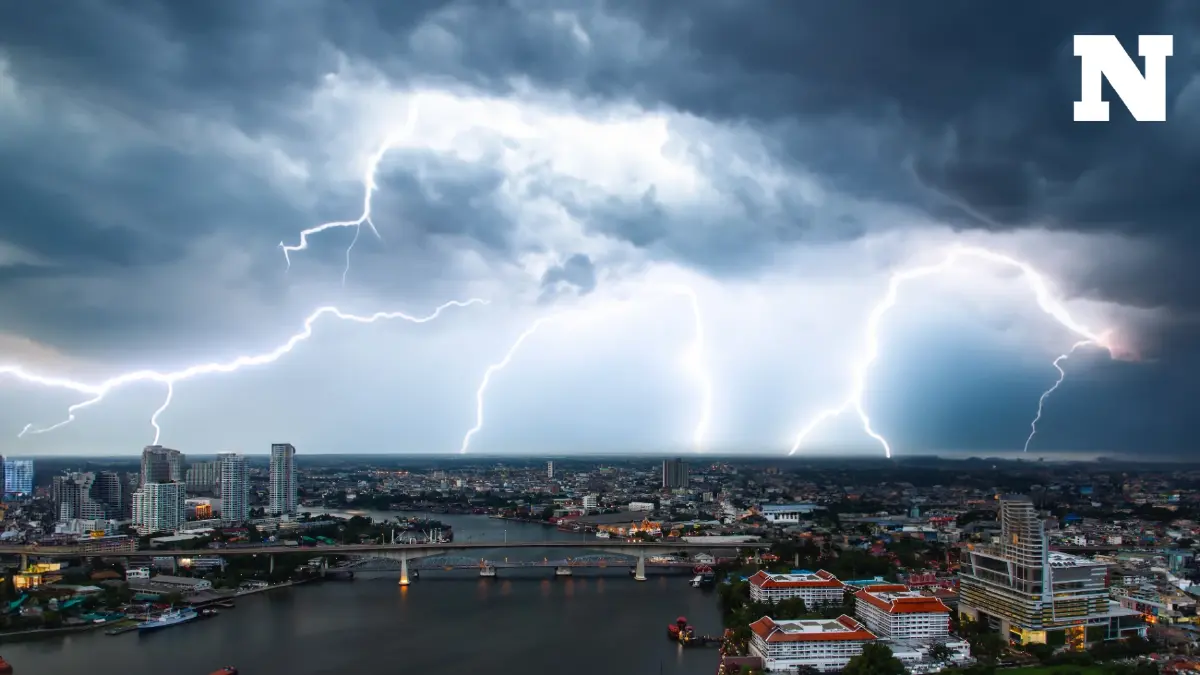 อุตุฯ เตือนฝนถล่ม 58 จังหวัด และ กทม. - ปริมณฑล หนักสุดร้อยละ 60 - 70 ของพื้นที่