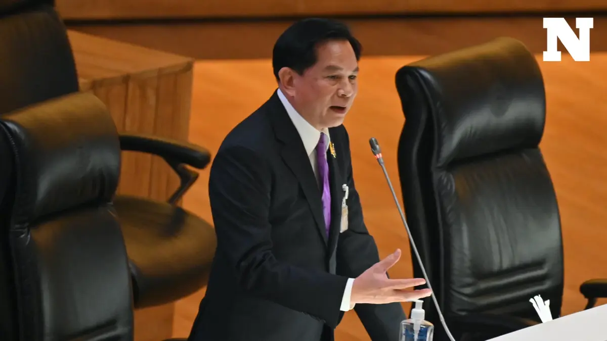 "พีระพันธุ์" ลั่นเร่งออกกฎหมายคุมราคาน้ำมันกันขึ้นตามอำเภอใจ "พีระพันธุ์" ลั่นเร่งออกกฎหมายคุมราคาน้ำมันกันขึ้นตามอำเภอใจ