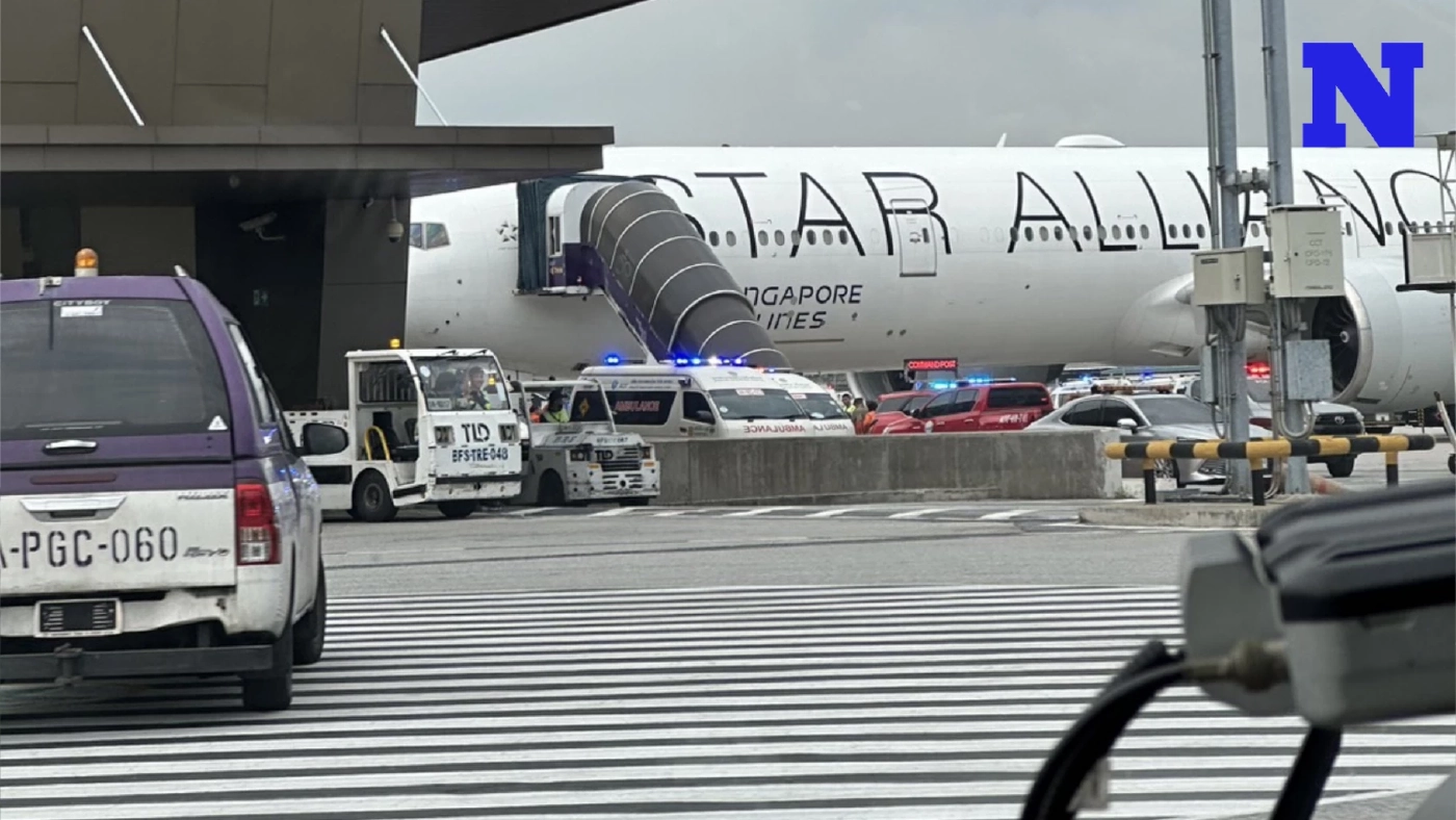 ด่วน! เครื่องบินตกหลุมอากาศ ลงจอดฉุกเฉินสนามบินสุวรรณภูมิ มีผู้โดยสารเสียชีวิต เจ็บนับสิบ