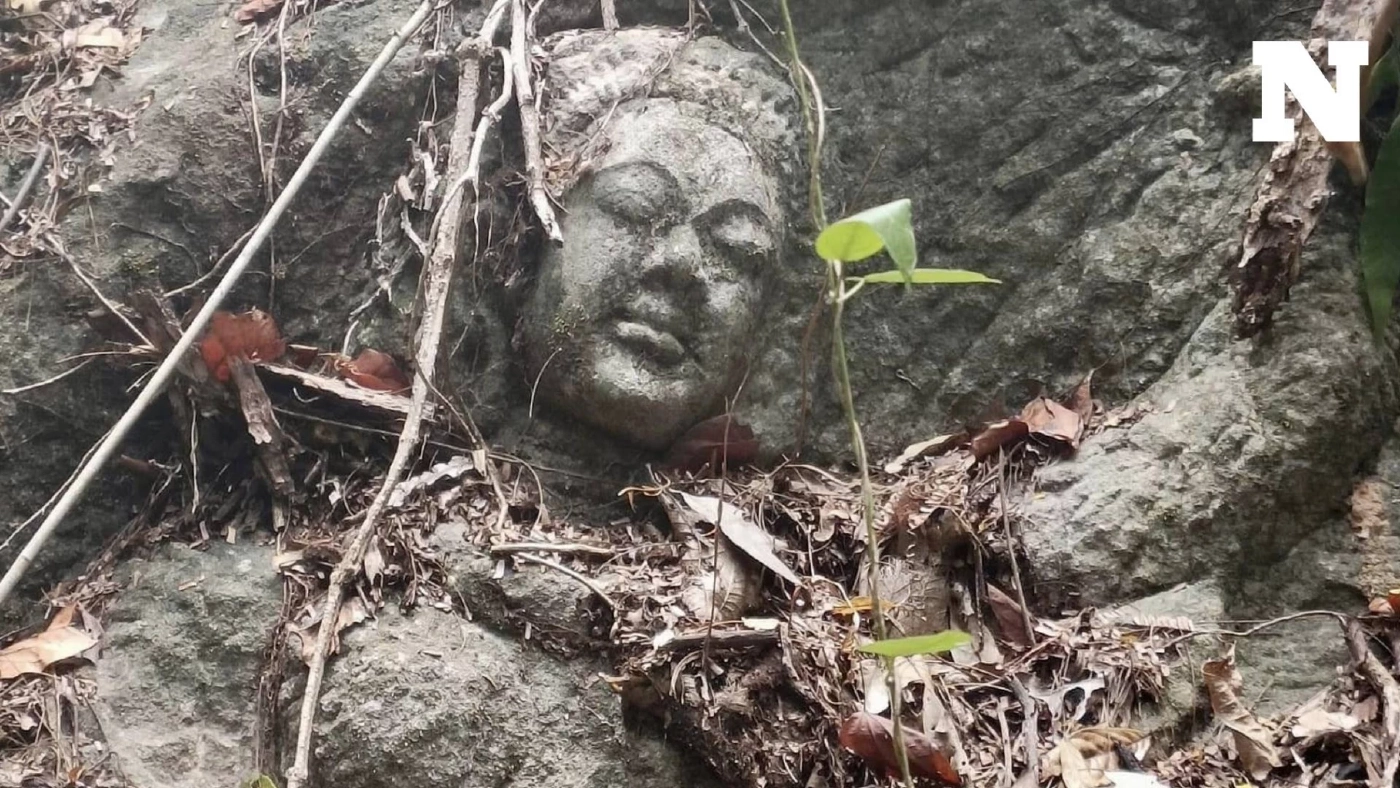 ฮือฮา! ชาวบ้านไปหาเห็ดบนเขากระเจียว จ.บุรีรัมย์ เจอภาพแกะสลักหินโบราณ