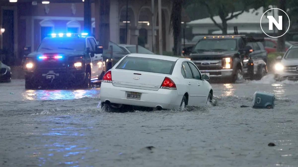 ฝนถล่ม-น้ำท่วมหนักในฟลอริดา ต้องประกาศภาวะฉุกเฉิน
