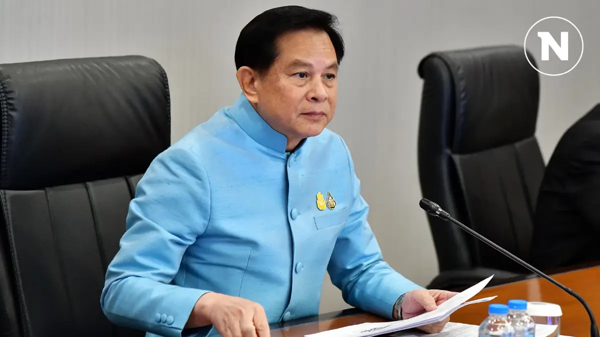 "พีระพันธุ์" เตรียมร่าง กม.ปิดช่องผู้ค้าน้ำมัน ผลักภาระค่าใช้จ่ายให้ ปชช.