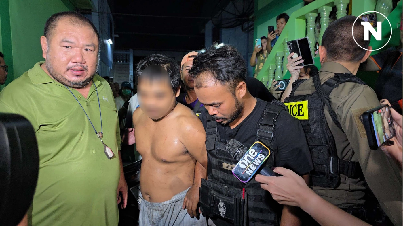 ปิดล้อมกว่า 4 ชม.รวบตัว "แม็ก" ชิงทอง แม่ค้าส้มตำ นครปฐม หนีกบดาน สมุทรสาคร