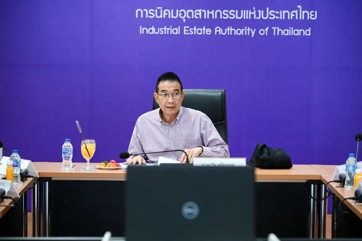 รมว.กต.ติดตามการค้าชายแดนไทย-กัมพูชา เร่งสางปมปัญหา “เขตเศรษฐกิจพิเศษ” รมว.กต.ติดตามการค้าชายแดนไทย-กัมพูชา เร่งสางปมปัญหา “เขตเศรษฐกิจพิเศษ”