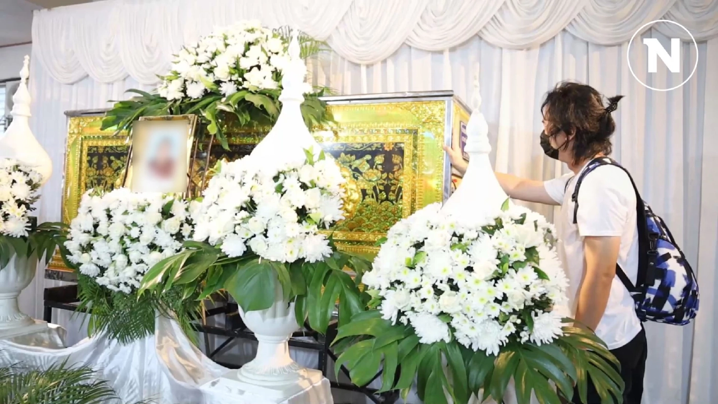 "พ่อตั้ม" ร่ำไห้ เคาะโลงลา "น้องอิคคิว" หลังสู้มา 10 ปี ขอบคุณทุกกำลังใจ