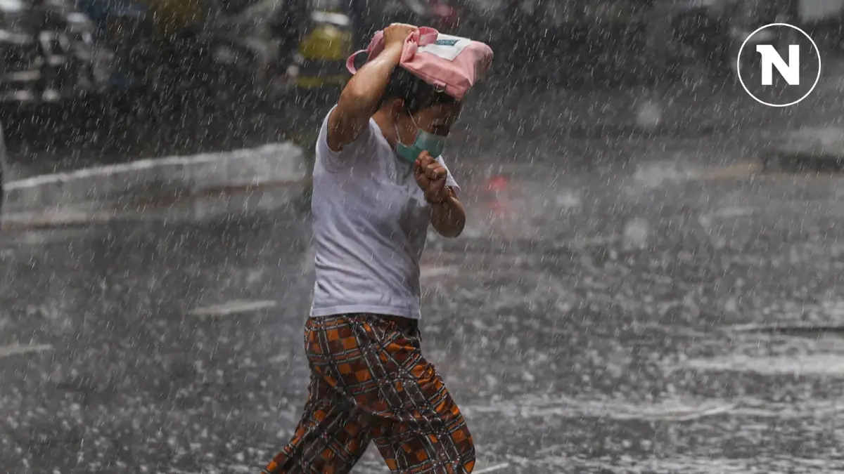 อุตุฯ เตือน 43 จังหวัดฝนตกหนัก เฝ้าระวังน้ำท่วม กทม.โดนด้วย ฝนร้อยละ 70 อุตุฯ เตือน 43 จังหวัดฝนตกหนัก เฝ้าระวังน้ำท่วม กทม.โดนด้วย ฝนร้อยละ 70