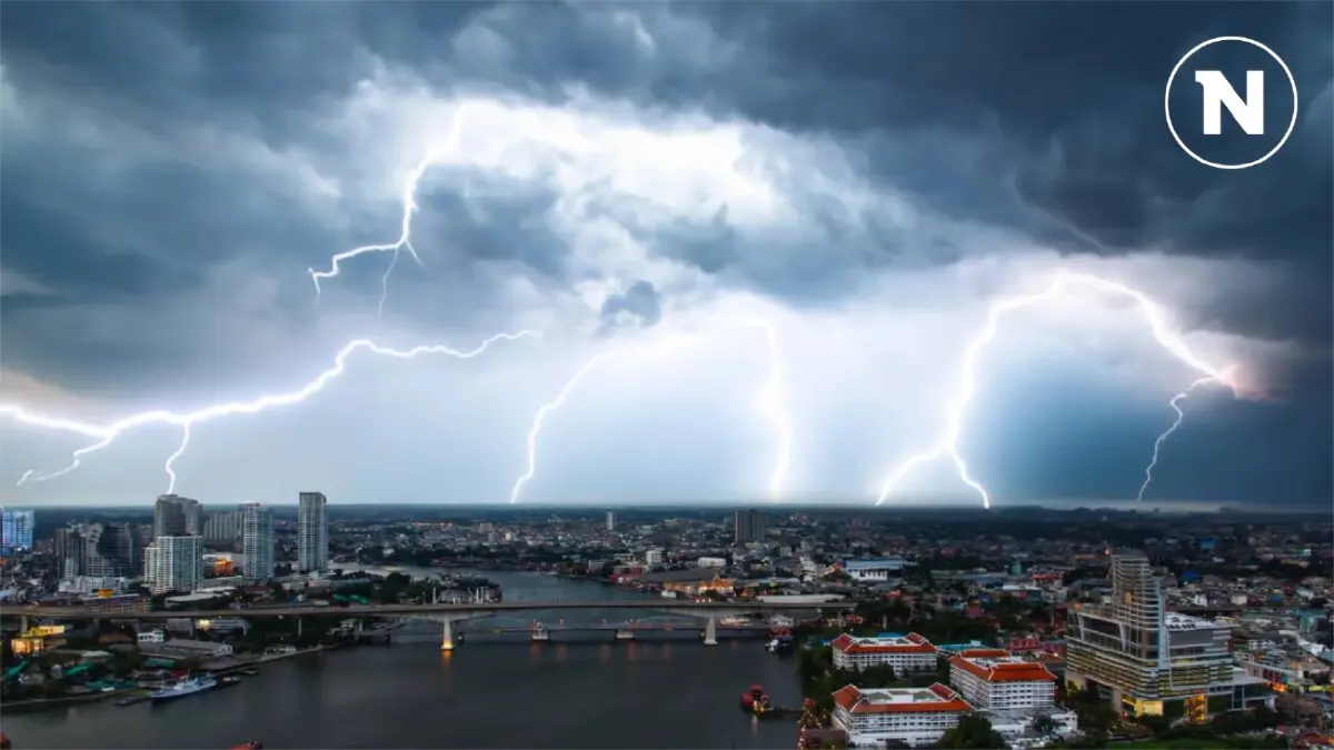 อุตุฯ เปิดพิกัด พรุ่งนี้พื้นที่ไหนเสี่ยงฝนถล่ม ระวังน้ำท่วมฉับพลัน อุตุฯ เปิดพิกัด พรุ่งนี้พื้นที่ไหนเสี่ยงฝนถล่ม ระวังน้ำท่วมฉับพลัน
