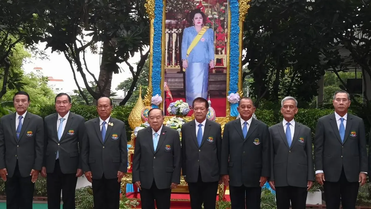 “บิ๊กป้อม” นำคณะกรรมการมูลนิธิอนุรักษ์ป่ารอยต่อ ถวายพระพร พระพันปีหลวง “บิ๊กป้อม” นำคณะกรรมการมูลนิธิอนุรักษ์ป่ารอยต่อ ถวายพระพร พระพันปีหลวง
