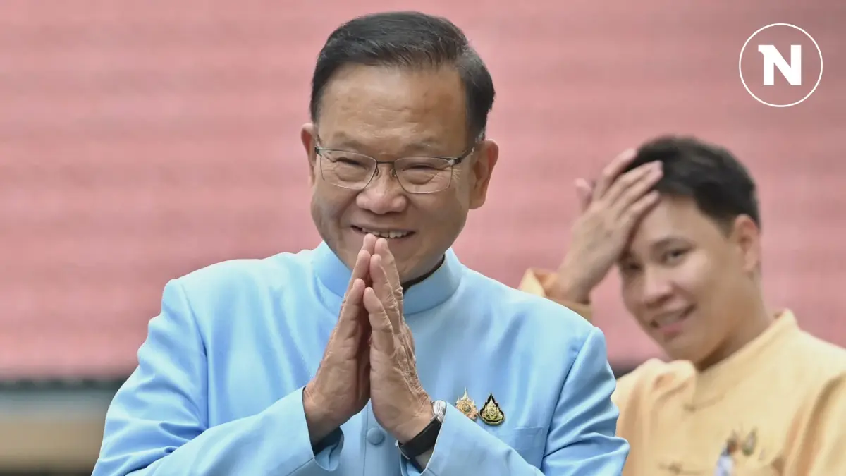 "สันติ" ปัดตอบ "ร.อ.ธรรมนัส" หลุดโผ ครม.-เมินถูกถามลบชื่อ นศ.ราม ฐานทุจริต "สันติ" ปัดตอบ "ร.อ.ธรรมนัส" หลุดโผ ครม.-เมินถูกถามลบชื่อ นศ.ราม ฐานทุจริต