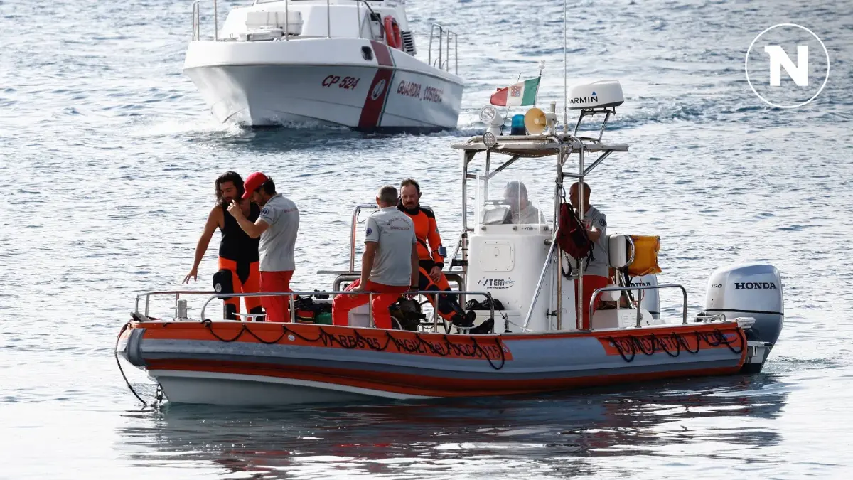 เจ้าพ่อเทคโนโลยีอังกฤษสูญหาย หลังเรือยอชต์หรูล่มที่อิตาลี