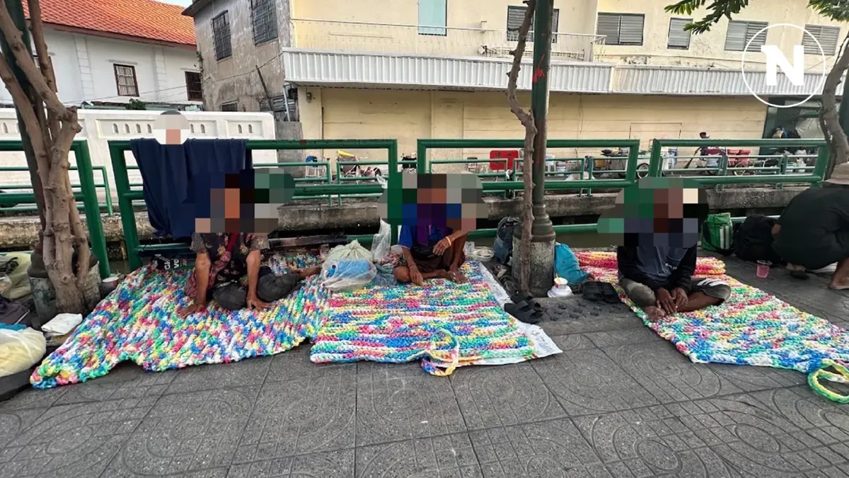 ไวรัล "กลุ่มเยาวชน EcoWeave Home" บริจาคเสื่อให้คนไร้บ้าน ไวรัล "กลุ่มเยาวชน EcoWeave Home" บริจาคเสื่อให้คนไร้บ้าน