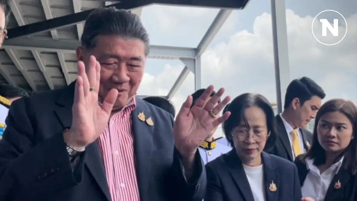 "ภูมิธรรม" ปัดตอบปม ครม.ใหม่ ไม่มี "วงษ์สุวรรณ"