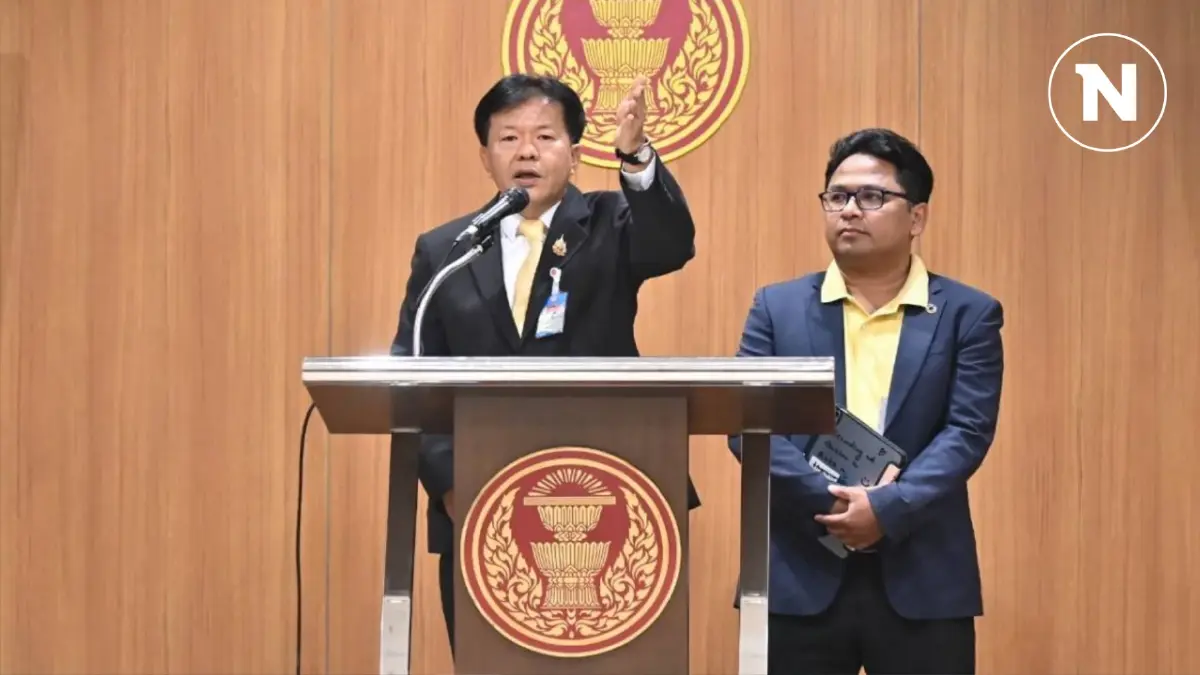 เลขาสภา แจงอิฐอุ้มน้ำร่วงครืนไม่ใช่ผนังถล่ม แต่ช่างพลาดรื้อกองบนนั่งร้าน