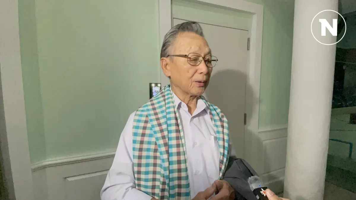 "ชวน" ย้ำยังอยู่ ปชป. แม้ร่วมรัฐบาลเพื่อไทย กรีดอุดมการณ์ไม่ตายพร้อมพรรค "ชวน" ย้ำยังอยู่ ปชป. แม้ร่วมรัฐบาลเพื่อไทย กรีดอุดมการณ์ไม่ตายพร้อมพรรค