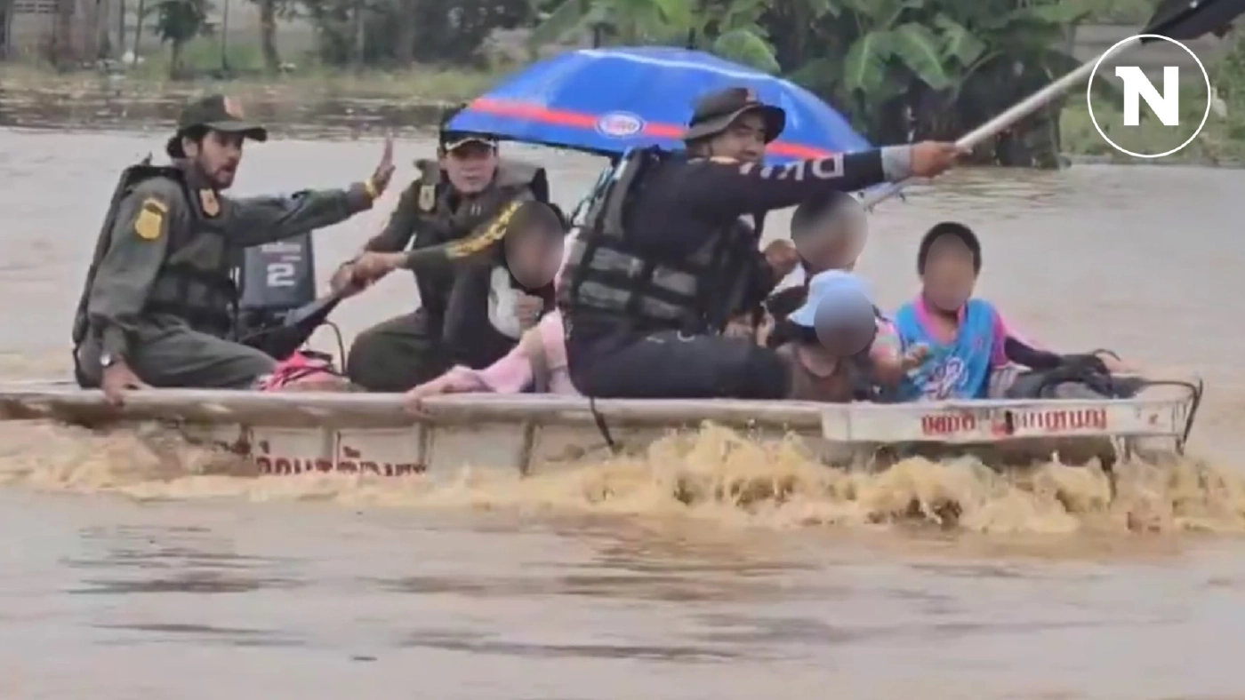 "บิณฑ์" นำทีม "มูลนิธิร่วมกตัญญู" นำเรือ-รถยกสูง ตะลุยน้ำหลากช่วยชาวแม่สาย