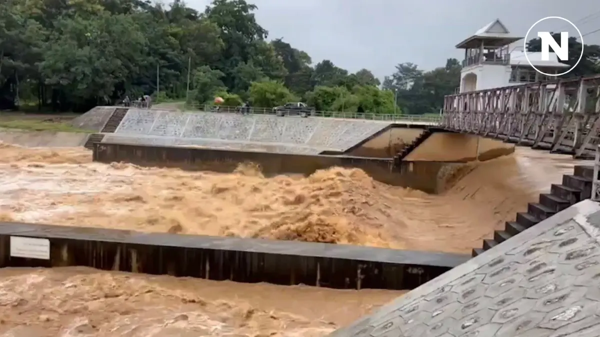 เฝ้าระวัง "แม่น้ำลาว" เริ่มเอ่อล้นตลิ่ง ชาวบ้านกังวฝนตกเพิ่ม เฝ้าระวัง "แม่น้ำลาว" เริ่มเอ่อล้นตลิ่ง ชาวบ้านกังวฝนตกเพิ่ม