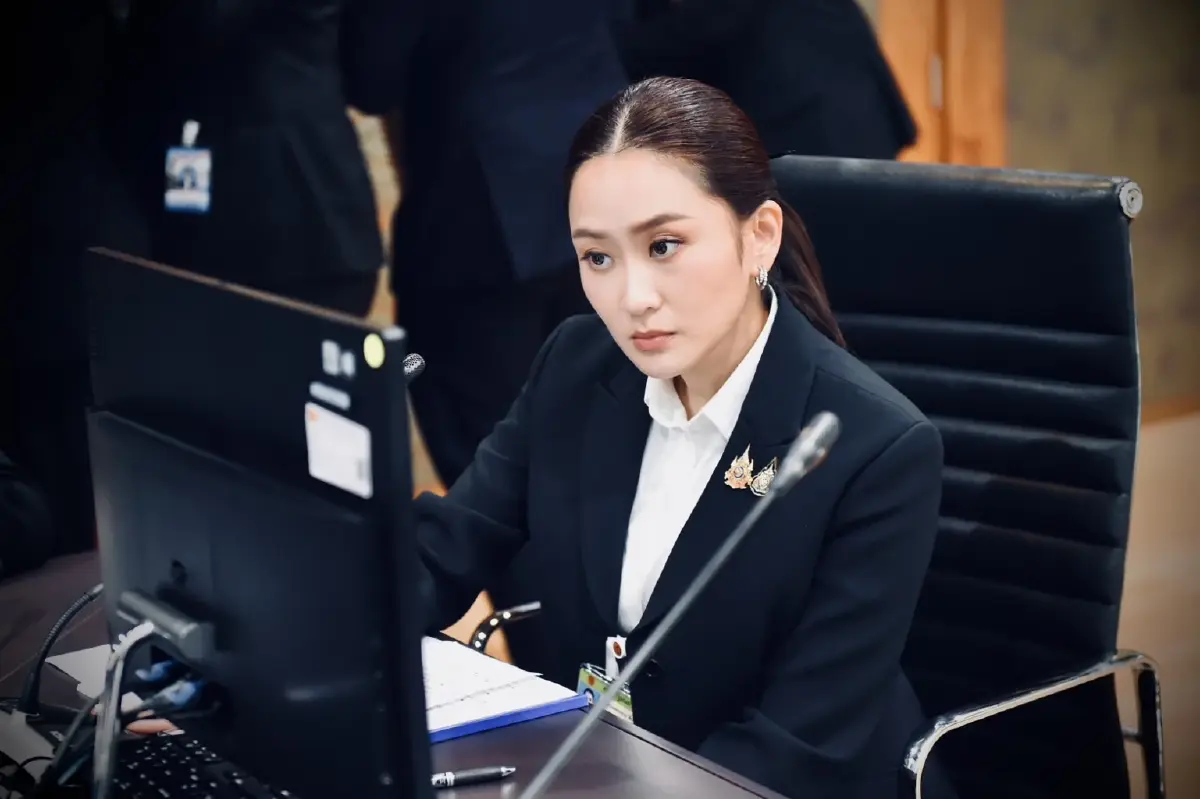 นายกฯ เตรียมฟื้นศูนย์ ศปภ.บูรณาการ-แก้ปัญหาน้ำท่วม