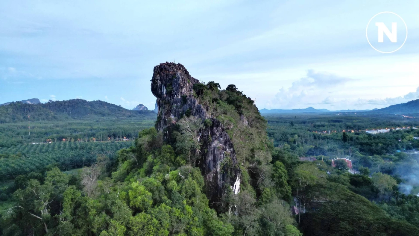 "วัดสุวรรณคูหา" คึกคัก ต่างชาติแห่เที่ยว ไหว้พระ ชมถ้ำ ดูร่องรอยทางประวัติศาสตร์