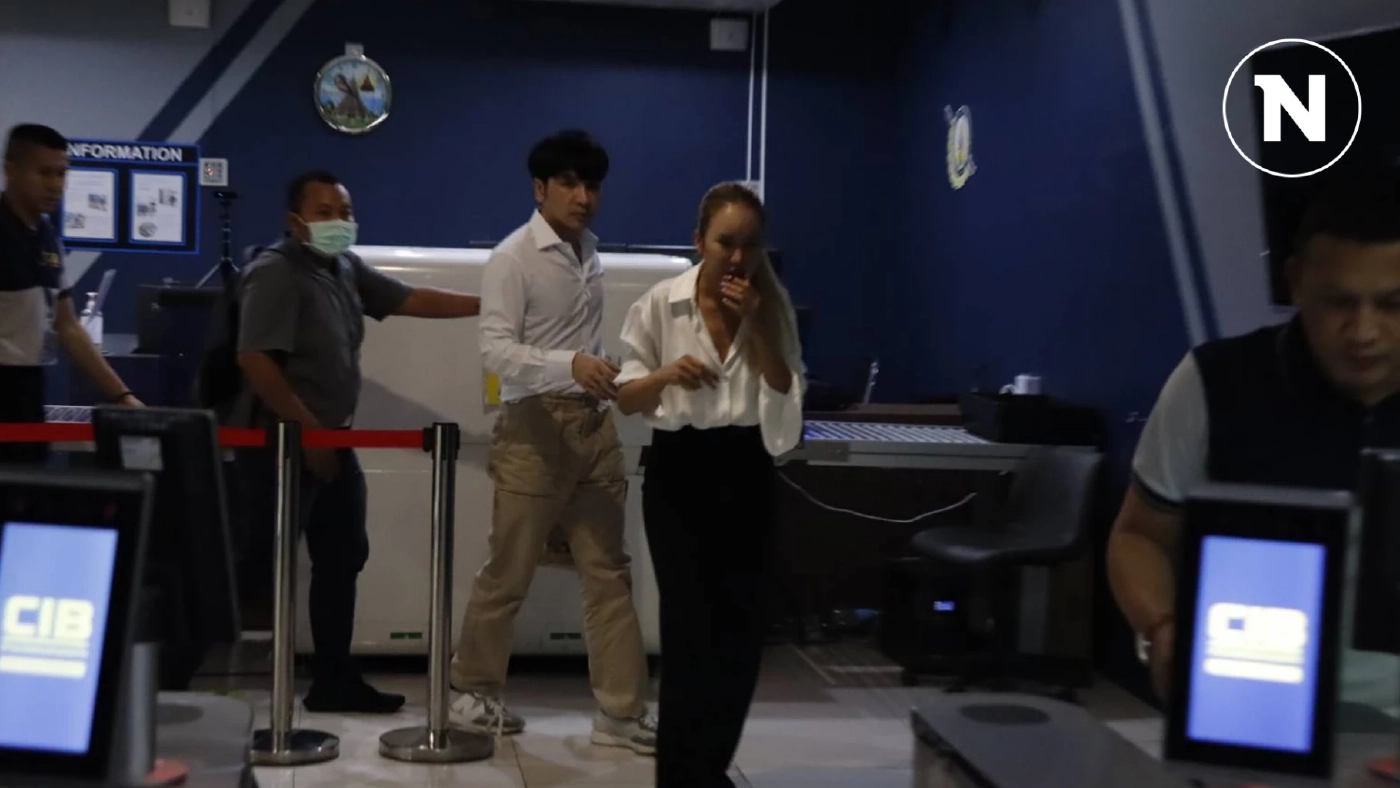 คุมตัว "แม่ตั๊ก-ป๋าเบียร์" นอนห้องขังกองปราบ หลังสอบเครียด 8 ชม. คุมตัว "แม่ตั๊ก-ป๋าเบียร์" นอนห้องขังกองปราบ หลังสอบเครียด 8 ชม.