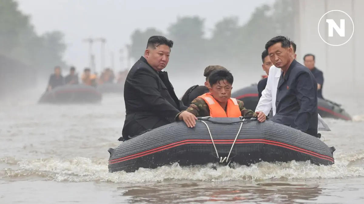 ผู้นำเกาหลีเหนือสั่งประหารเจ้าหน้าที่ 30 คน เซ่นน้ำท่วมครั้งใหญ่ ผู้นำเกาหลีเหนือสั่งประหารเจ้าหน้าที่ 30 คน เซ่นน้ำท่วมครั้งใหญ่