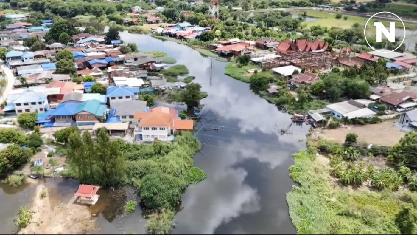 แม่น้ำน้อยเอ่อท่วมพื้นที่ริมน้ำตำบลบางจัก หลังเขื่อนเจ้าพระยาเพิ่มการระบายน้ำ